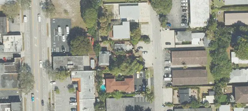 Fourplex with Two Buildings