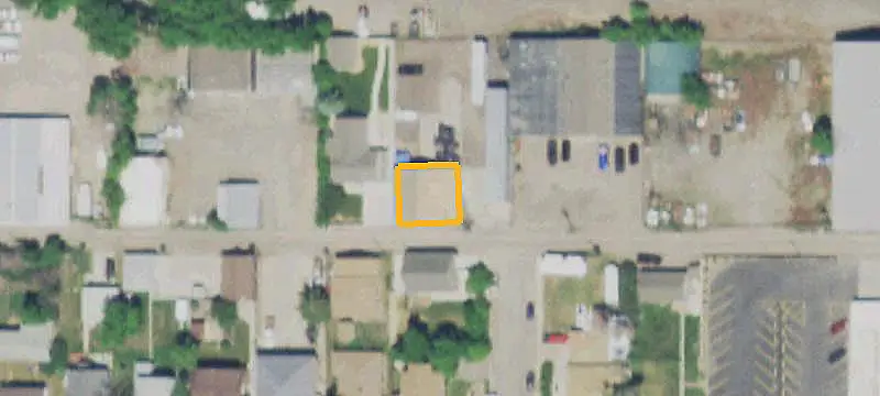 Fenced Flex Space with Shop