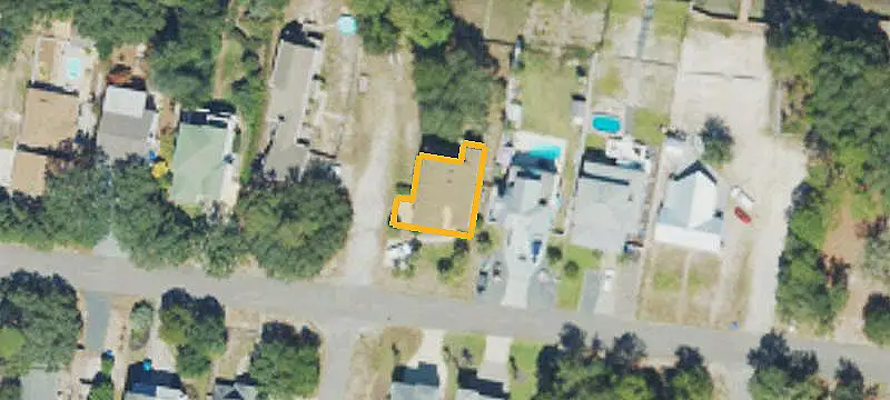 Vacant Land / Lots
