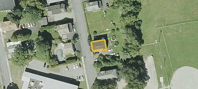 Renovated Triplex with Parking