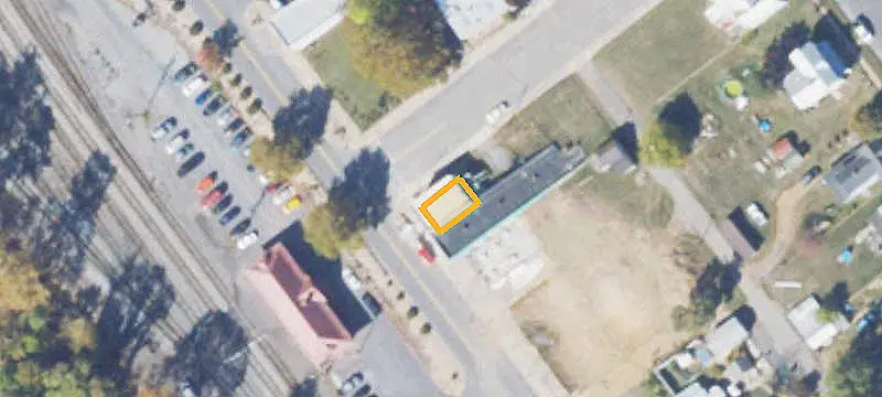 Renovated Mixed-Use Property