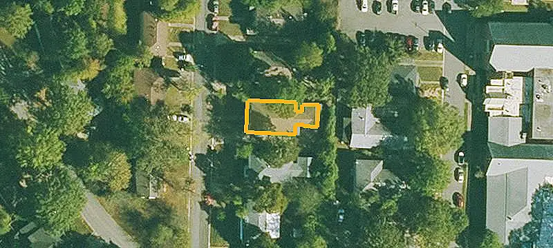 Updated Duplex With Covered Parking