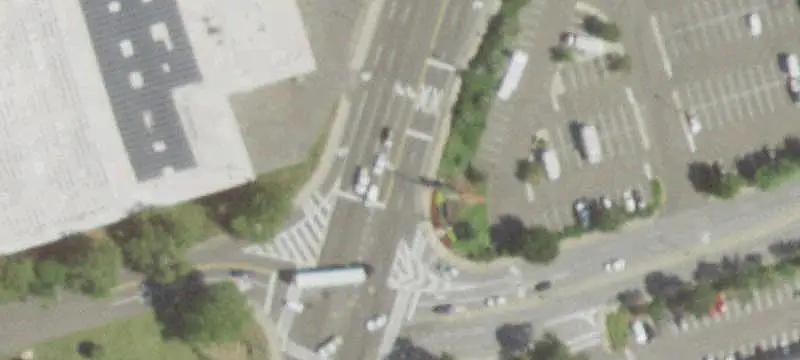 Retail Strip Center with Flexible Layout