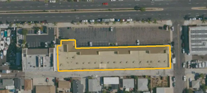 Multi-Tenant Retail Center