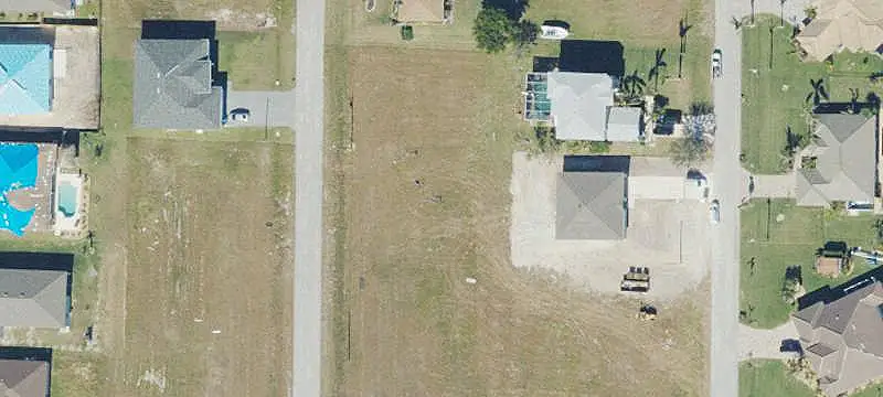 Vacant Land / Lots