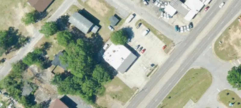 Single-Tenant Restaurant with Drive-Through