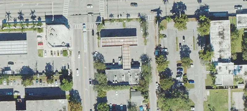 7-Eleven Gas Station With Fuel Canopy