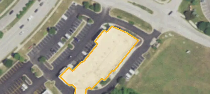 Fully Leased Shopping Center