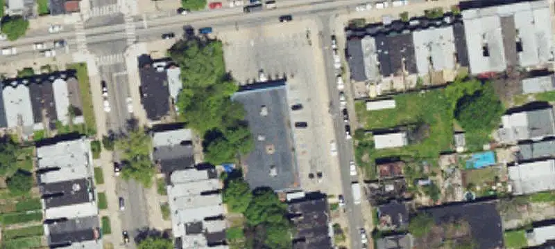 Freestanding Storefront Property