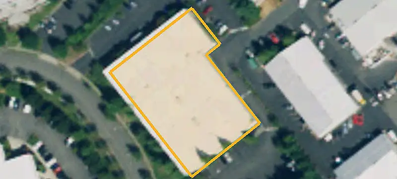 Standalone Flex Building with Secured Yard