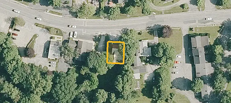 Downtown Mixed-Use Property with Garage