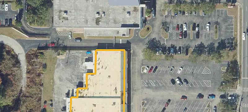 Retail Center with Flexible Suites