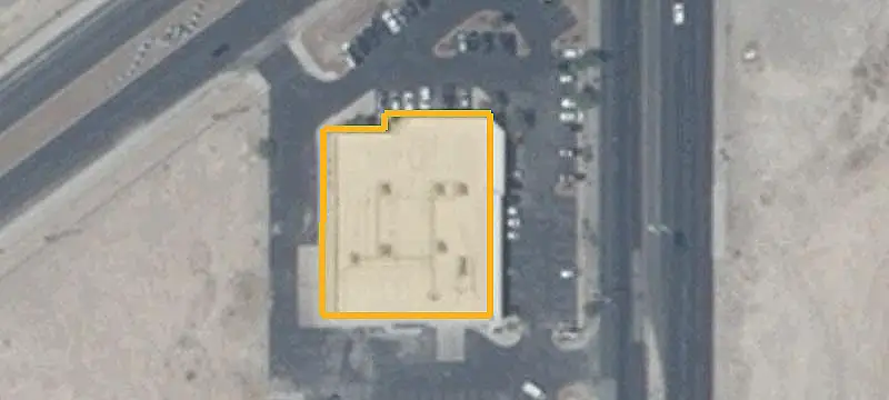 High-Clear Industrial Warehouse Space