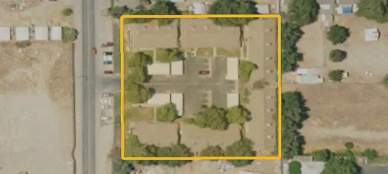 22-Unit Garden-Style Apartment Property