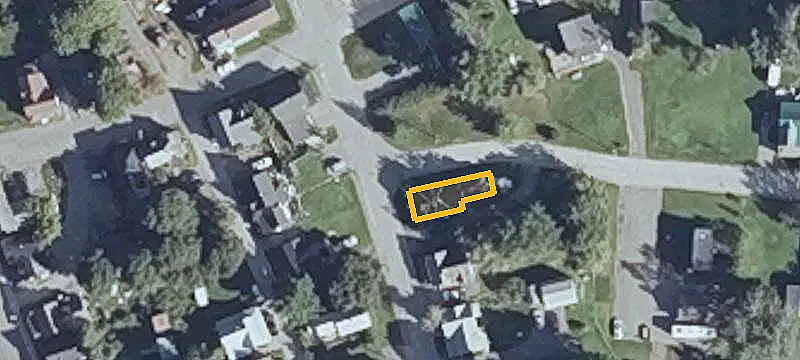 Updated Two-Unit Duplex Property