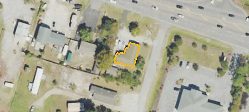 Three-Parcel Commercial Land Assemblage