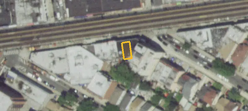 Multi-Suite Shopping Center