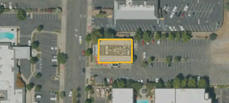 Logan's Roadhouse NNN Property