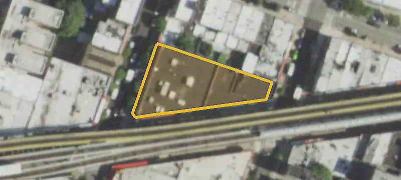 Multi-Level Retail Space