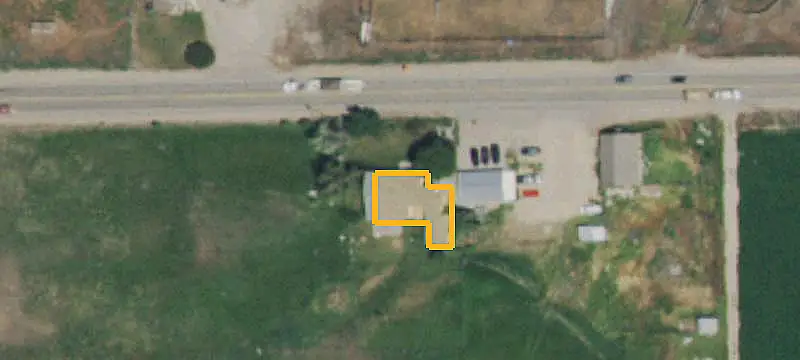 Mixed-Use Property with Shop Space