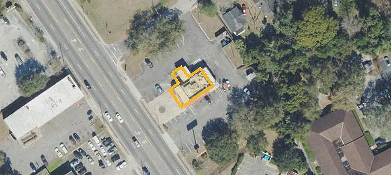 Freestanding Drive-Through Restaurant