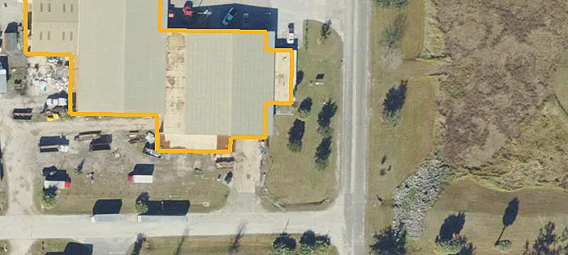 Truck Terminal with Fenced Yard