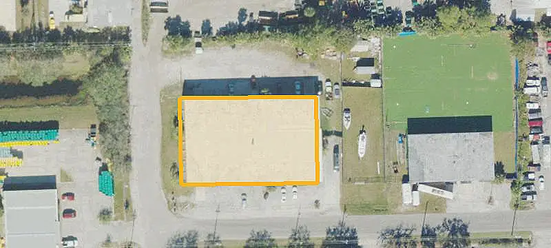 Clear-Span Warehouse Space