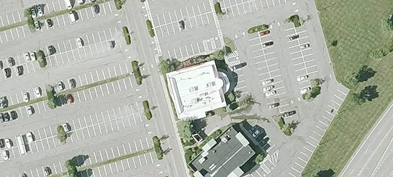 Freestanding Restaurant Building
