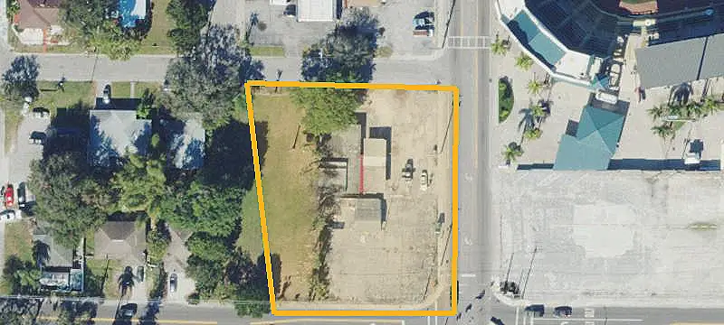 Food-Truck Commercial Lot