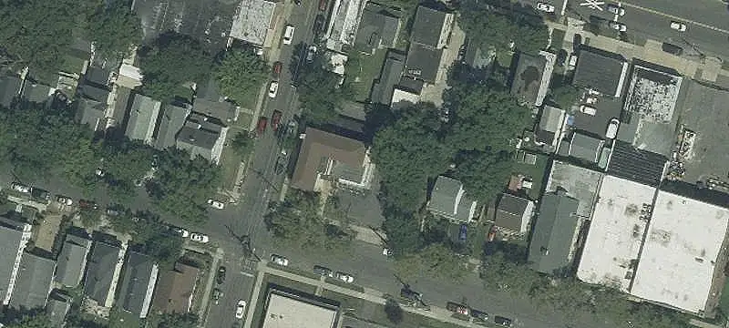 Office Building With Gated Parking