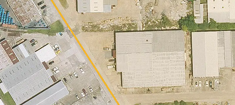 Flex Space with Dock-High Access
