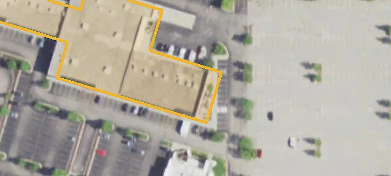 Retail Space in Shopping Center