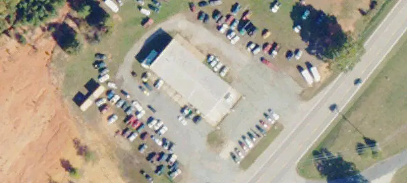 Multi-Bay Automotive Service Shop