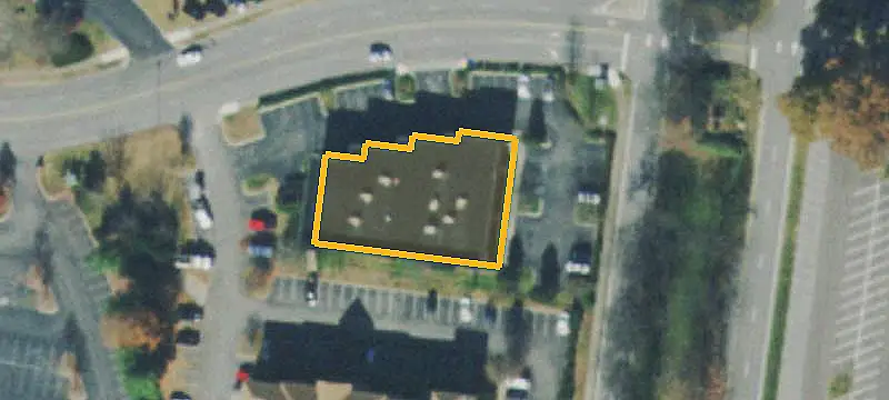 Single-Story Mixed-Use Property