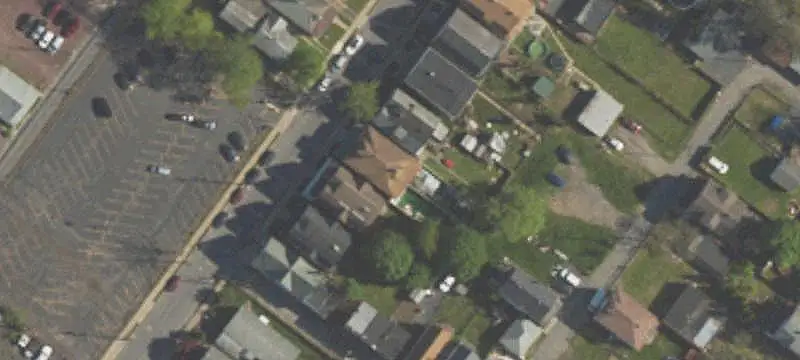 Duplex with Separate Utilities