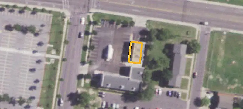 Office Unit in Shopping Center