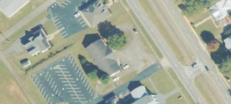 Mixed-Use Property with Apartment
