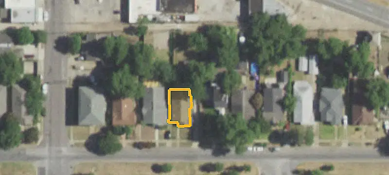 Remodeled Fourplex with Rear Parking