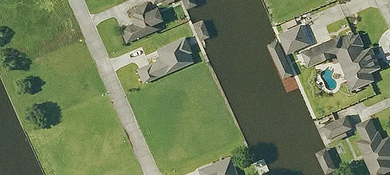 Land