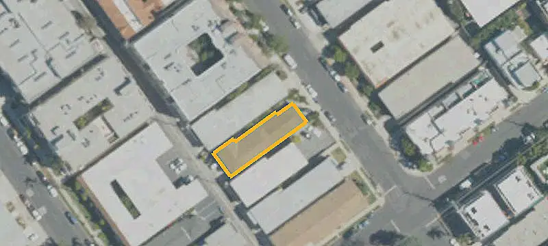 Quadplex with Two Vacant Apartments