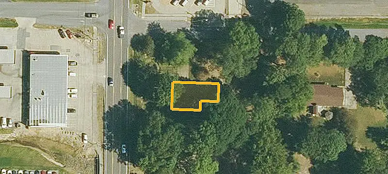 C-2 Commercial Corner Land
