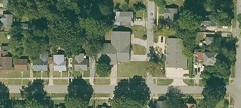 3-Unit Triplex with Spacious Layouts