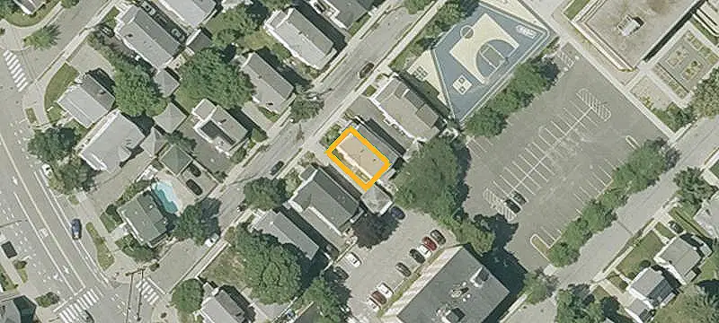 Renovated Two-Unit Duplex