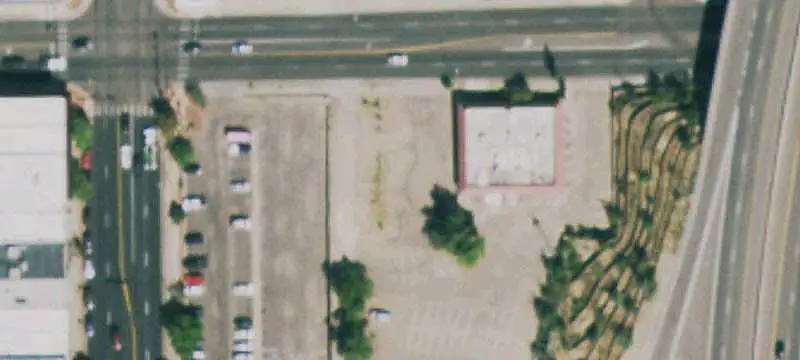 10-Unit Efficiency Apartment Building