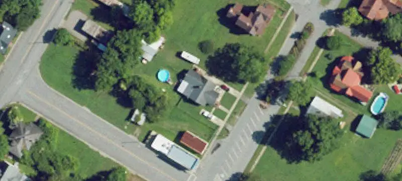 Mixed-Use Property with Separate Building