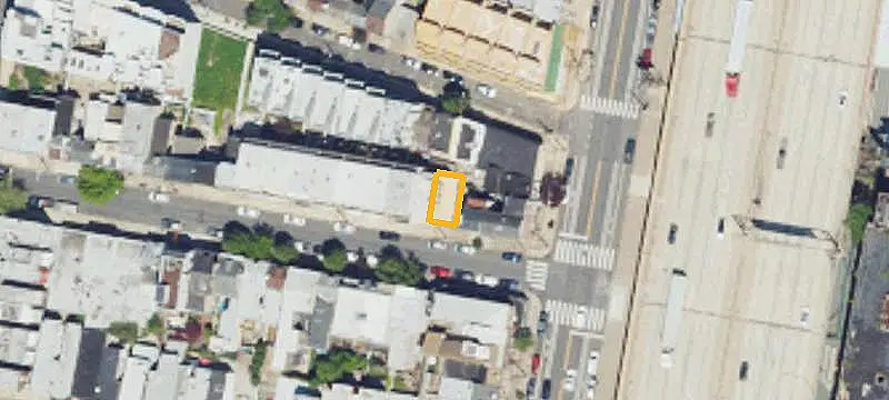 21-Unit Historic Apartment Building