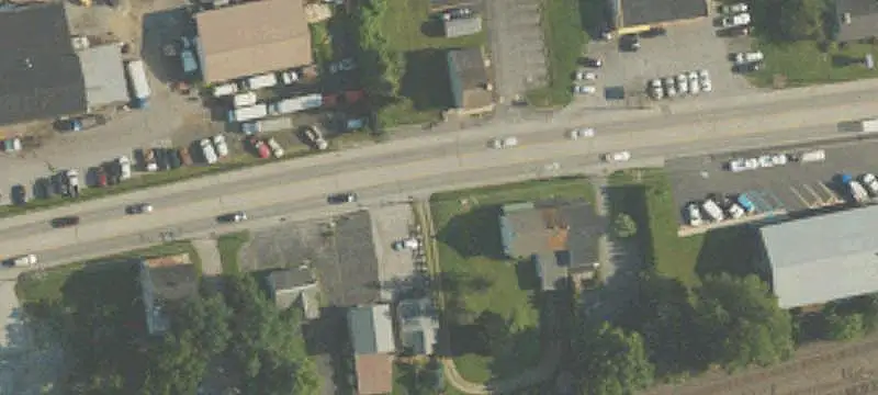 Mixed-Use Property with Basement Access