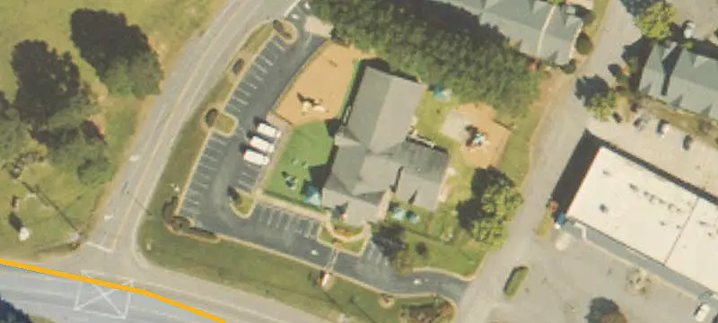 Upper-Level Office Unit with Five Offices