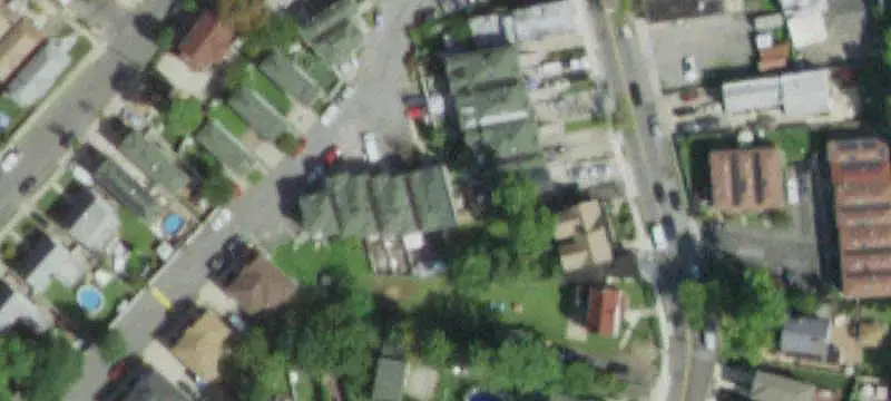 Nearly New Duplex Townhouse
