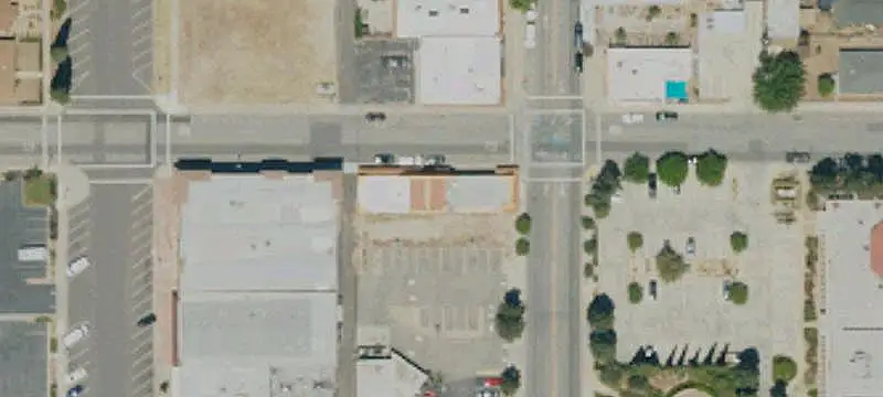 Five-Unit Mixed-Use Building